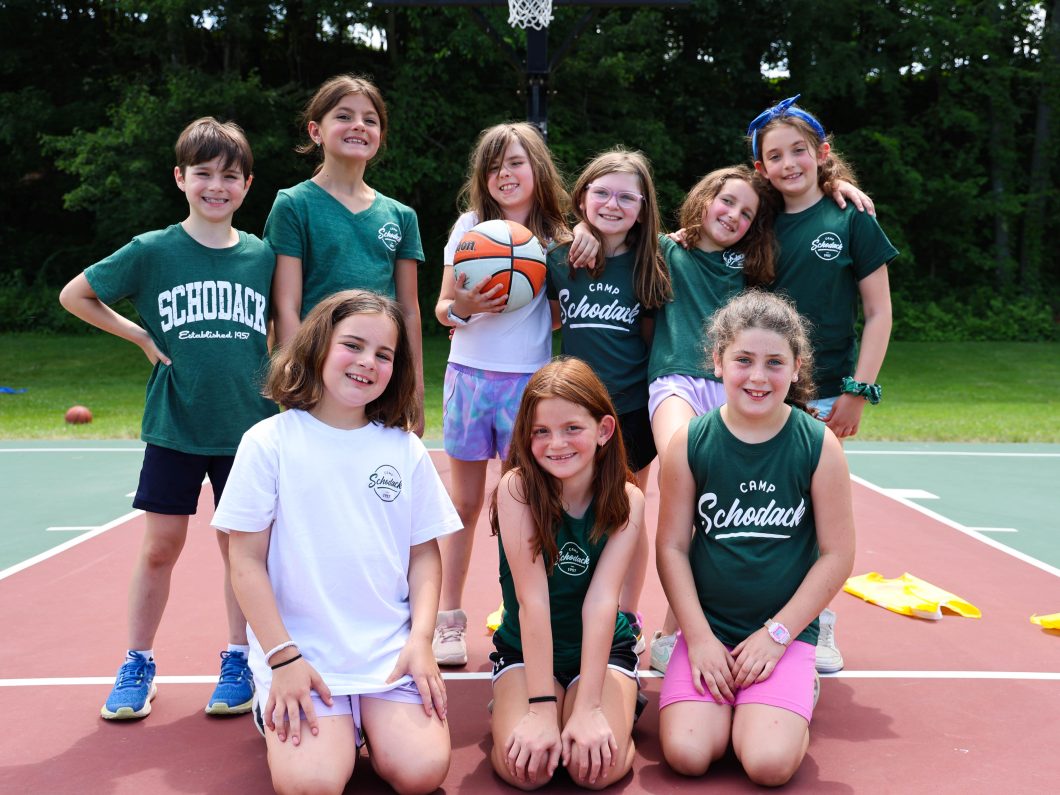 Chestnut girls